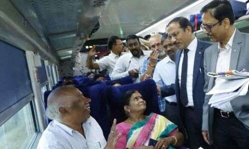 SCR GM checks Vande Bharat Express