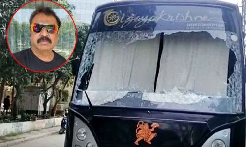 Actor Naresh’s abode attacked; showcase filed