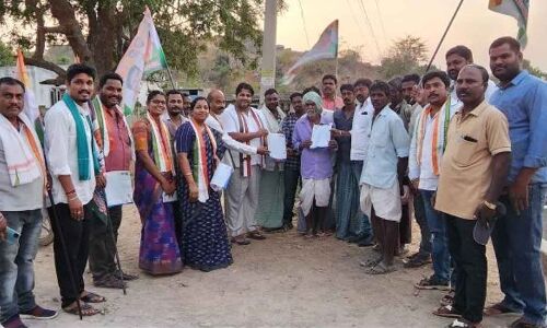 Hath Se Hath Jodo Yatra starts in Kothapally mandal