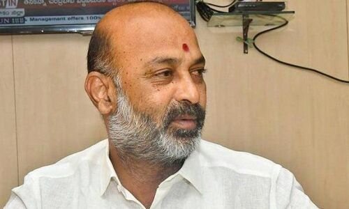 Bandi Sanjay summoned by Women's Commission in Hyderabad over derogatory comments controversy.