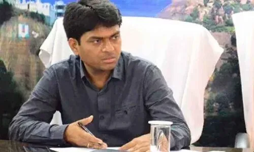 Collector orders issuance of caste and income certificates to students within 2 days