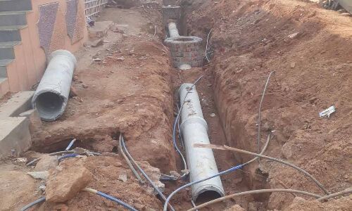 Hyderabad: Dejected residents edifice roads and sewerage voluntarily in Jalpally