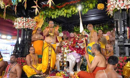 Jai Sriram chants echo through Bhadradri