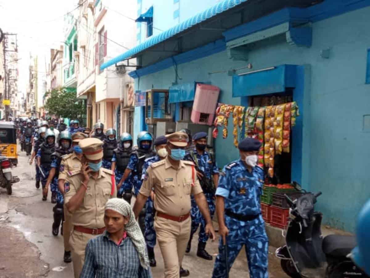 Mangalhat witnesses a flag march conducted in Hyderabad