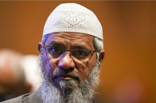 MEA Confirms Zakir Naik’s Deportation from Oman as a Fugitive from Justice