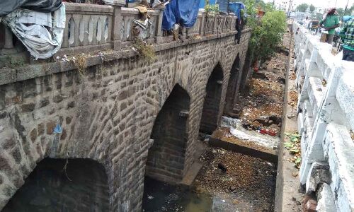 Puranapul bridge repair works initiated by GHMC