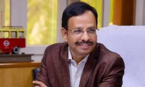 Sajjanar urges Amitabh Bachchan to avoid partnering with fraudulent companies in Hyderabad