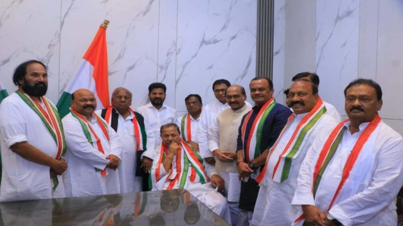 Senior Congress Leader Dharmpuri Srinivas Joins the Party (DS)