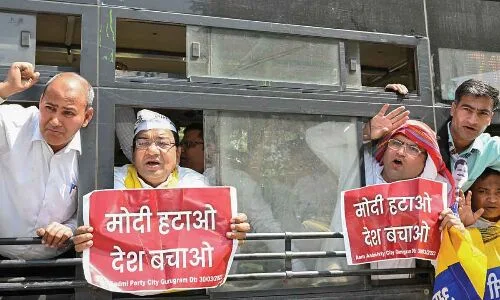 AAP protests cause heavy traffic congestion in various areas of Delhi.