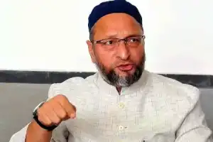 Asaduddin Owaisi Displays his Bar-at-Law Degree in Hyderabad