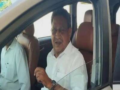 Bhaskar Reddy grilled by CBI for fifth consecutive day in YS Vivekananda murder case.
