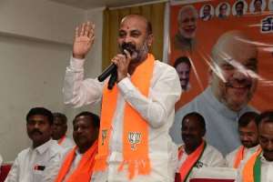 BJP criticizes CM for changing VSP bidding process and becoming a subject of ridicule