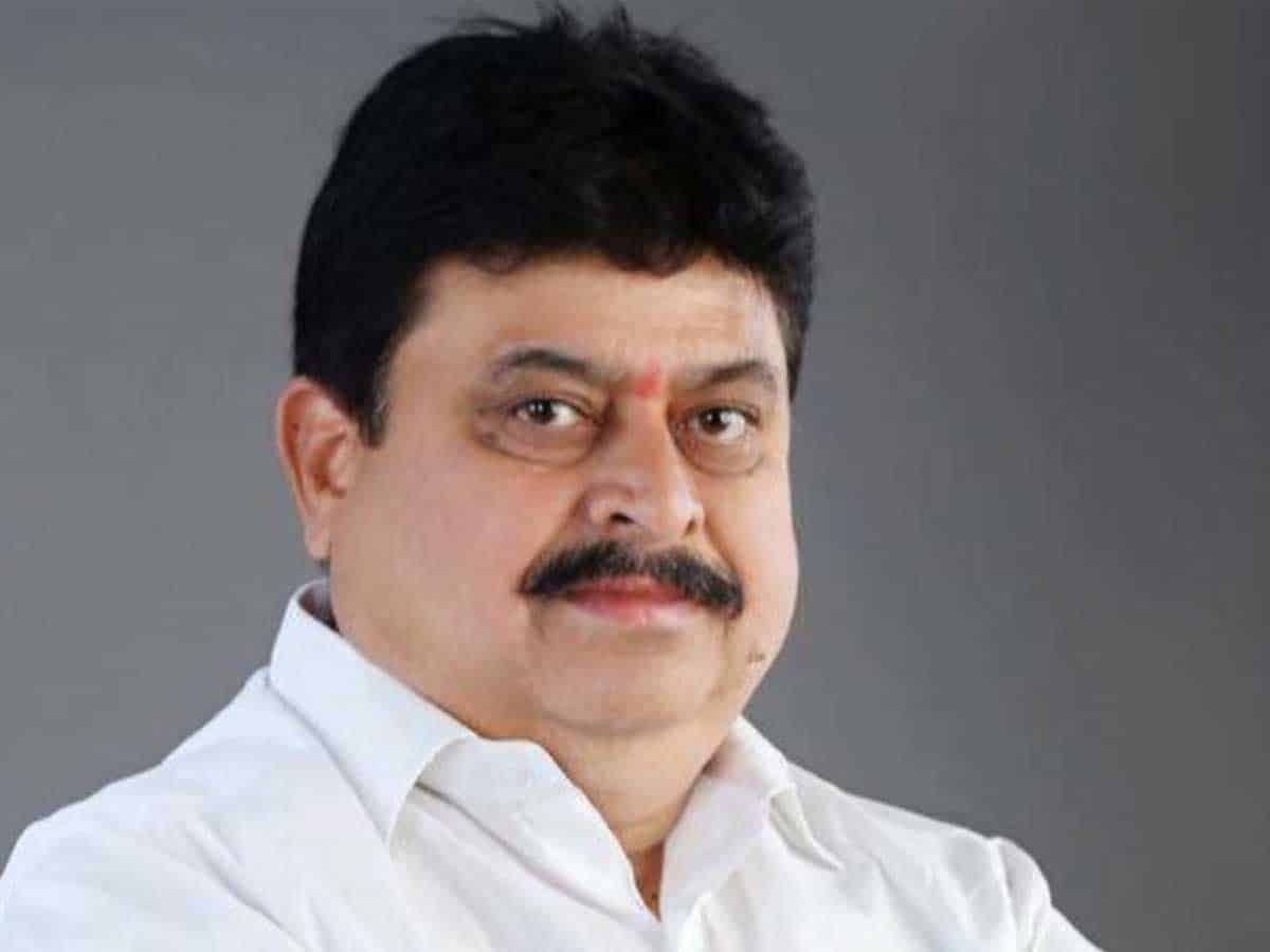 BJP leader claims that KCR did not receive PM Modi during his five visits to Telangana