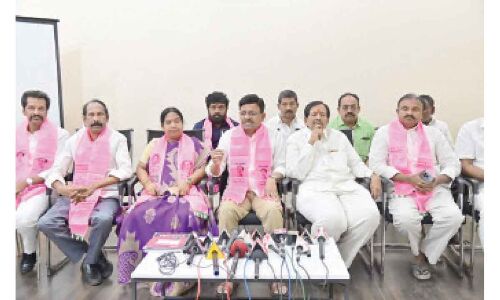 BRS denounces MP Ponguleti Srinivas Reddy's statements in Khammam