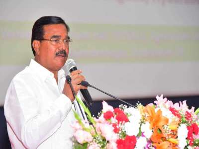 BRS leaders support dismissal of former MP and MLA for alleged ‘anti-party’ actions in Telangana