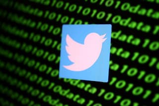 Confusion Over Account Authenticity Increases with Twitter’s Blue Ticks for Deceased Celebrities