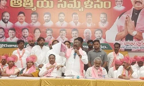 Dasoju Sravan criticizes BJP in Hyderabad