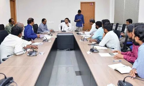 DC Tejas Nandalal Pawar highlights the importance of Yasangi season for grain procurement in Wanaparthy.