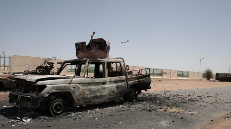 Despite a 3-day ceasefire, Shootouts Continue in Sudan Capital during Eid-ul-Fitr while Army Advances on Foot