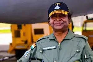 Droupadi Murmu, President of India, makes history by flying in a fighter jet.