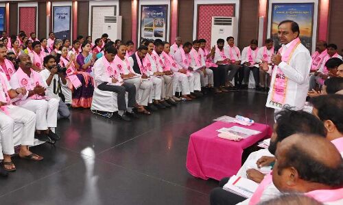 Early polls hinted by KCR