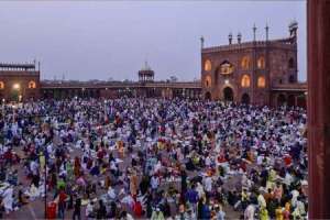 Eid-ul-Fitr greeted by PM Modi, Rahul Gandhi, Governor, and CM KCR
