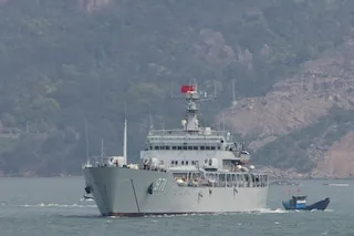 Following China’s War Games, a US Warship Navigates Through Taiwan Strait.