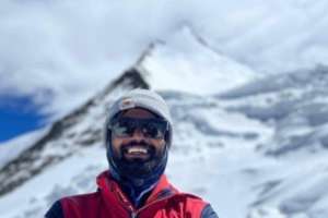 Indian Climber Anurag Maloo Revived by Doctors in Nepal After 3 Hours; Brother States Condition Continues to be Critical