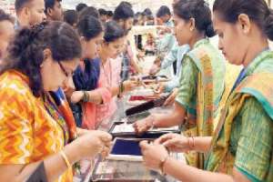 Jewellery Outlets in Hyderabad Regain Their Shine with Glitz, Glitter, and Sparkle