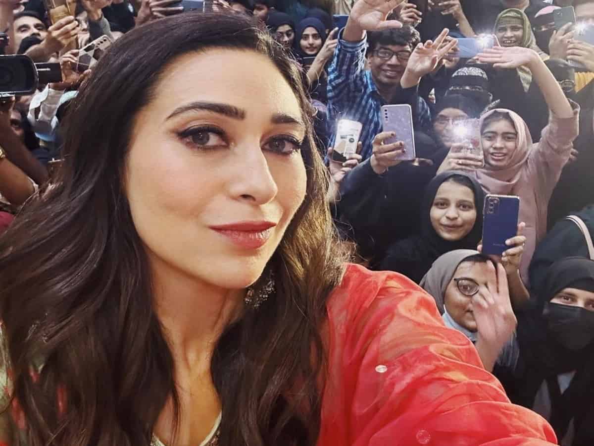 Karisma Kapoor shares a selfie with the people of Hyderabad.