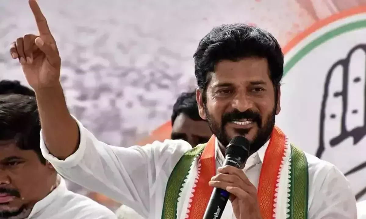 KCR and KTR targeted by Revanth Reddy’s tweets