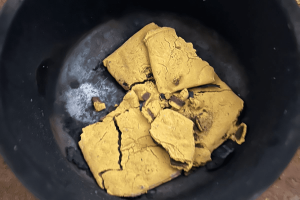 Man caught with gold worth Rs 12.94L at Hyderabad airport by authorities