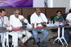 Ministers urge District Collectors to start paddy procurement and strengthen border inspections from today.