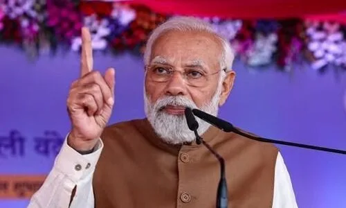 Modi accuses families of exploiting the poor through looting