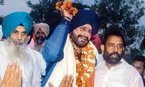 Navjot Sidhu acquitted of charges and released from custody.