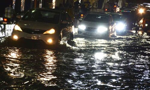 Parts of Hyderabad lashed by heavy rainfall