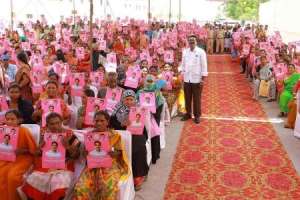 Puvvada distributes land deeds to 263 recipients of 2BHK homes in Khammam