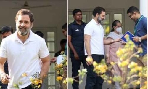 Rahul leaves official residence and returns to live with his mother.