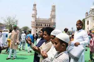 Solemn Observance of Juma-tul-Wida in Hyderabad