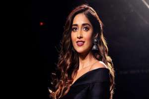 Speculation Arises Among Fans as Ileana’s Instagram Post Hints at Possible Pregnancy