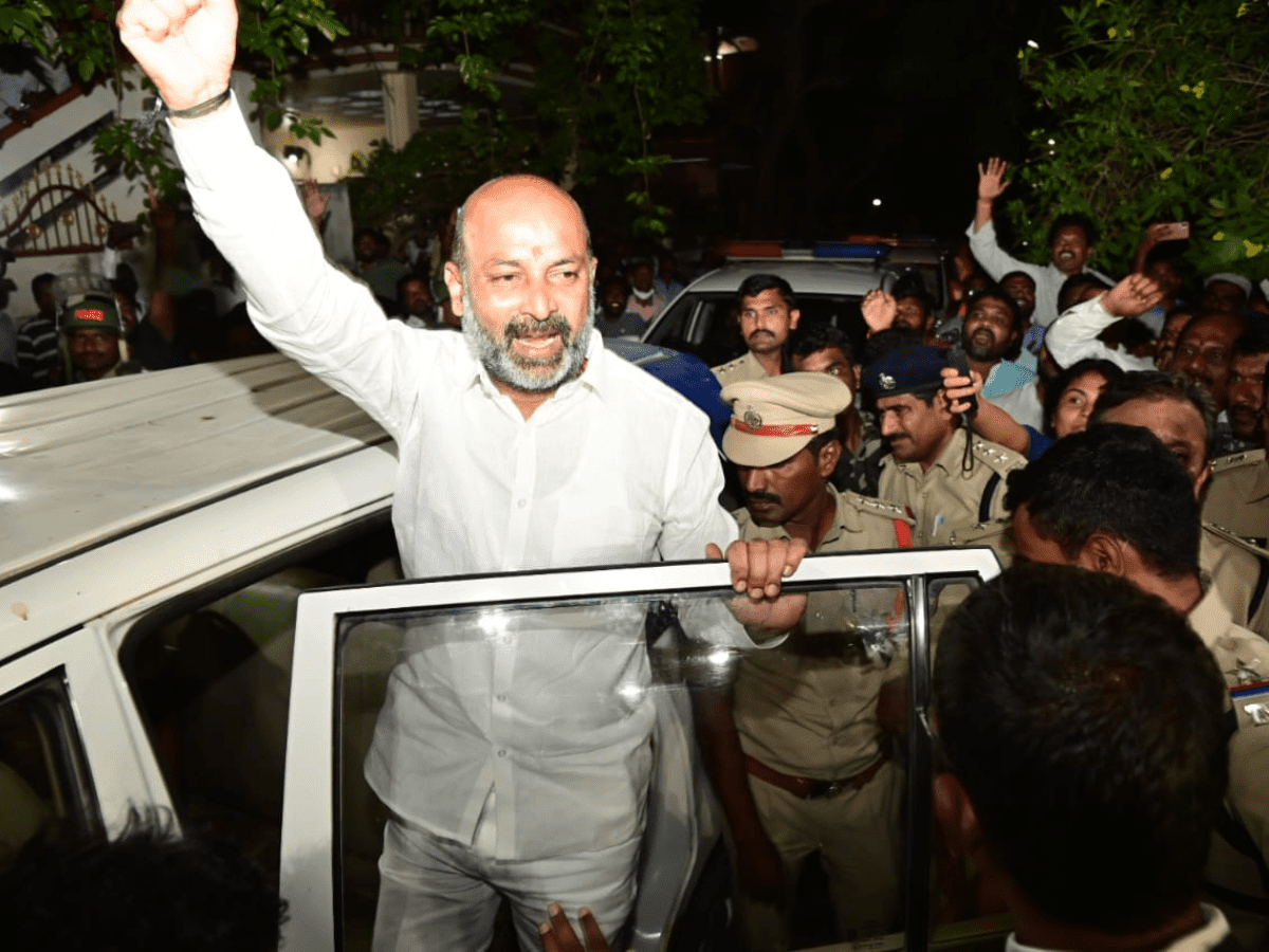 Telangana BJP leader draws comparison to Modi post-Godhra in open letter