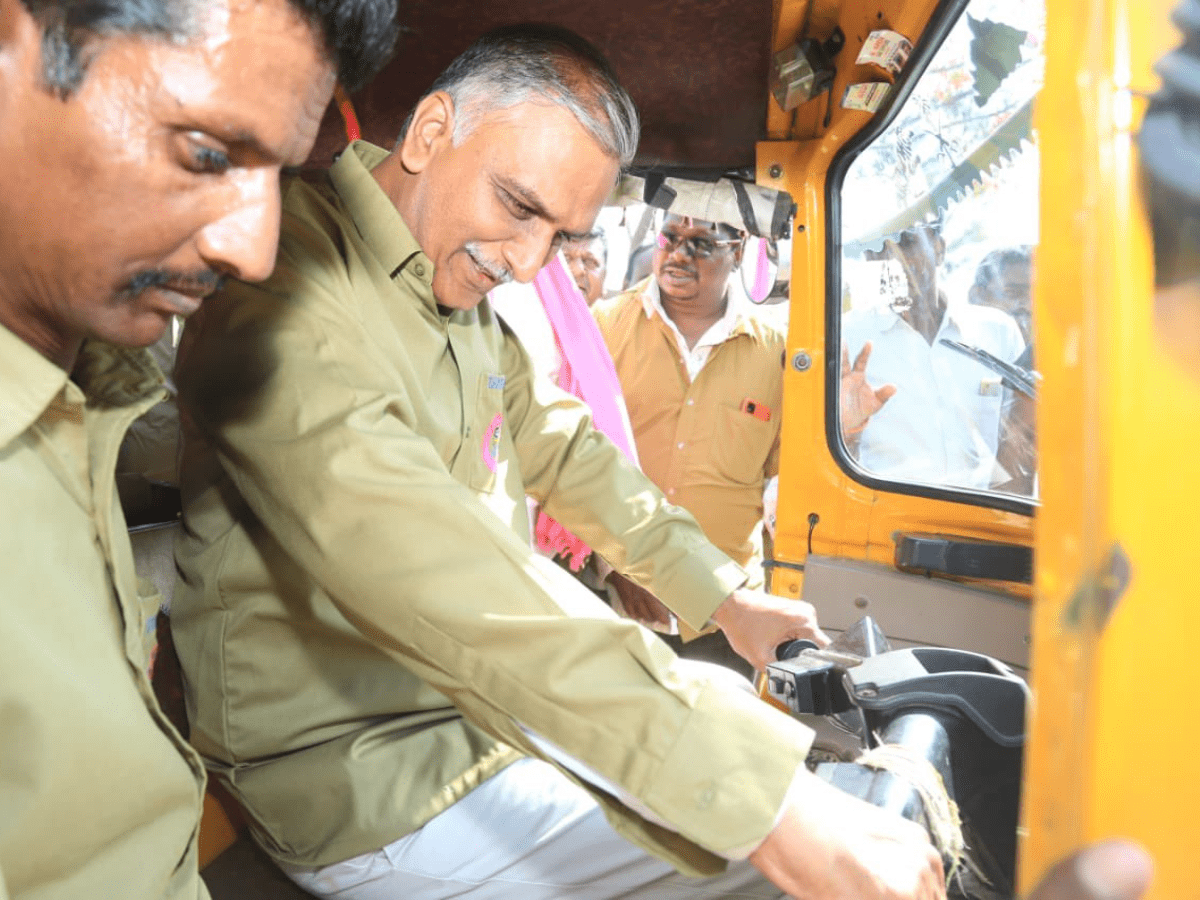 Telangana Minister Harish Rao Drives Rickshaw to Attend Siddipet Auto Society Meet - A Unique Gesture of Support for the Auto Drivers' Community
