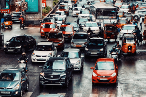 Traffic Police Absent During Ramzan Peak Hours in Hyderabad Leads to Total Chaos on Roads