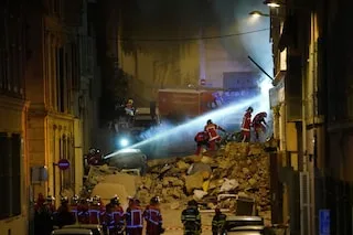 Tragic Discovery: Two Individuals Found Deceased in Marseille Building Collapse