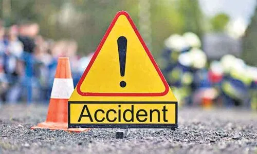 “Two Lives Lost in Road Accident at Petbasheerbad, Hyderabad”