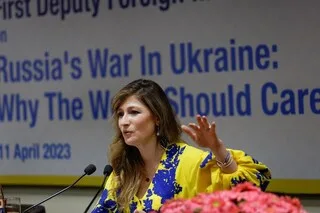 Ukraine Minister Reports Russian Soldiers’ Theft of Household Items, Including Toilet Bowls, During India Visit