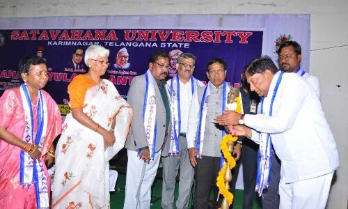 Vinod Kumar highlights the importance of studying influential figures in Karimnagar