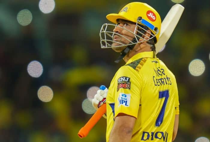 Viral Tweet Confirms Chennai Super Kings Deny Punjab Kings’ Request to Bat MS Dhoni at No. 3