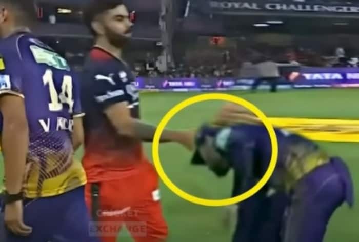 Watch: Rinku Singh Touches Virat Kohli’s Feet as KKR Defeats RCB by 21 Runs in IPL 2033