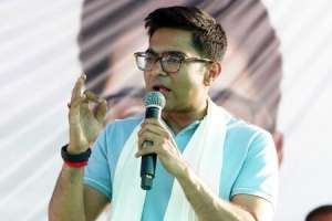 Abhishek Banerjee’s arrival prompts tight security at CBI’s Nizam Palace office in Kolkata